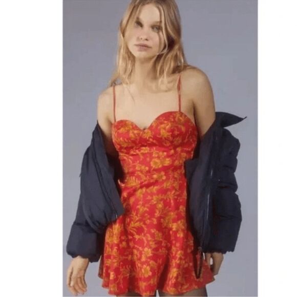 Urban Outfitters Orion Bustier Floral Mini Dress Size XS - Picture 1 of 10